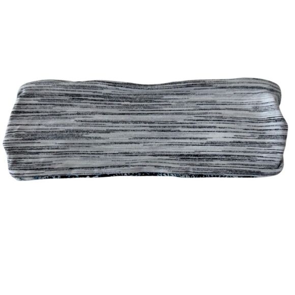 Lululemon Fringe Fighter Reversible Headband and Lululemon Uplifting Scrunchie - Picture 7 of 16